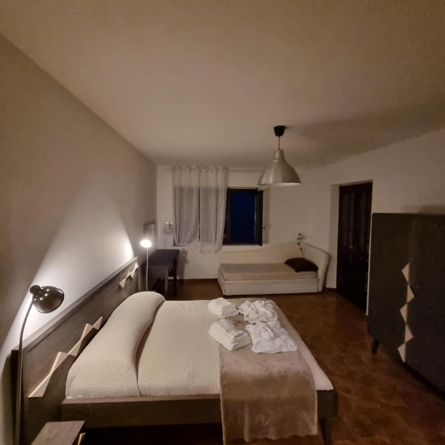 Sa Stiddiosa Guesthouse Gadoni Exterior photo